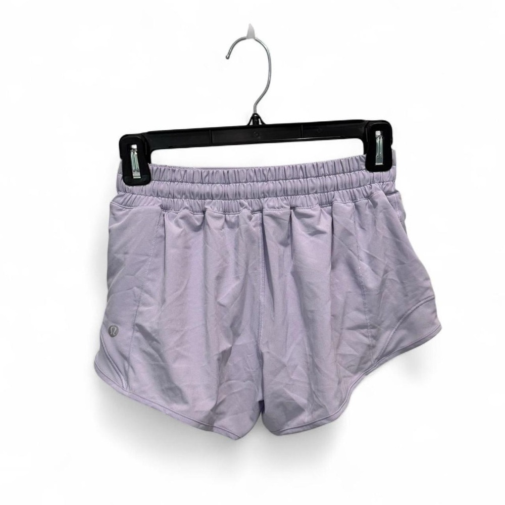 Lululemon Hotty Hot Low Rise Short 2.5” *Lined - Picture 2 of 8